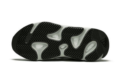 Adidas Yeezy Boost 700 Salt