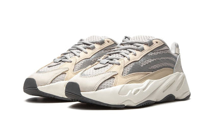Adidas Yeezy Boost 700 V2 Cream