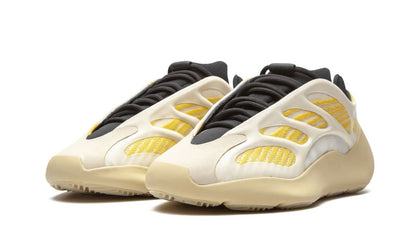 Adidas Yeezy Boost 700 V3 Safflower