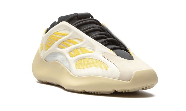Adidas Yeezy Boost 700 V3 Safflower