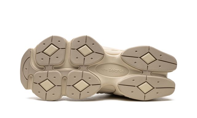 New Balance 9060 Turtledove Black Silver Metallic